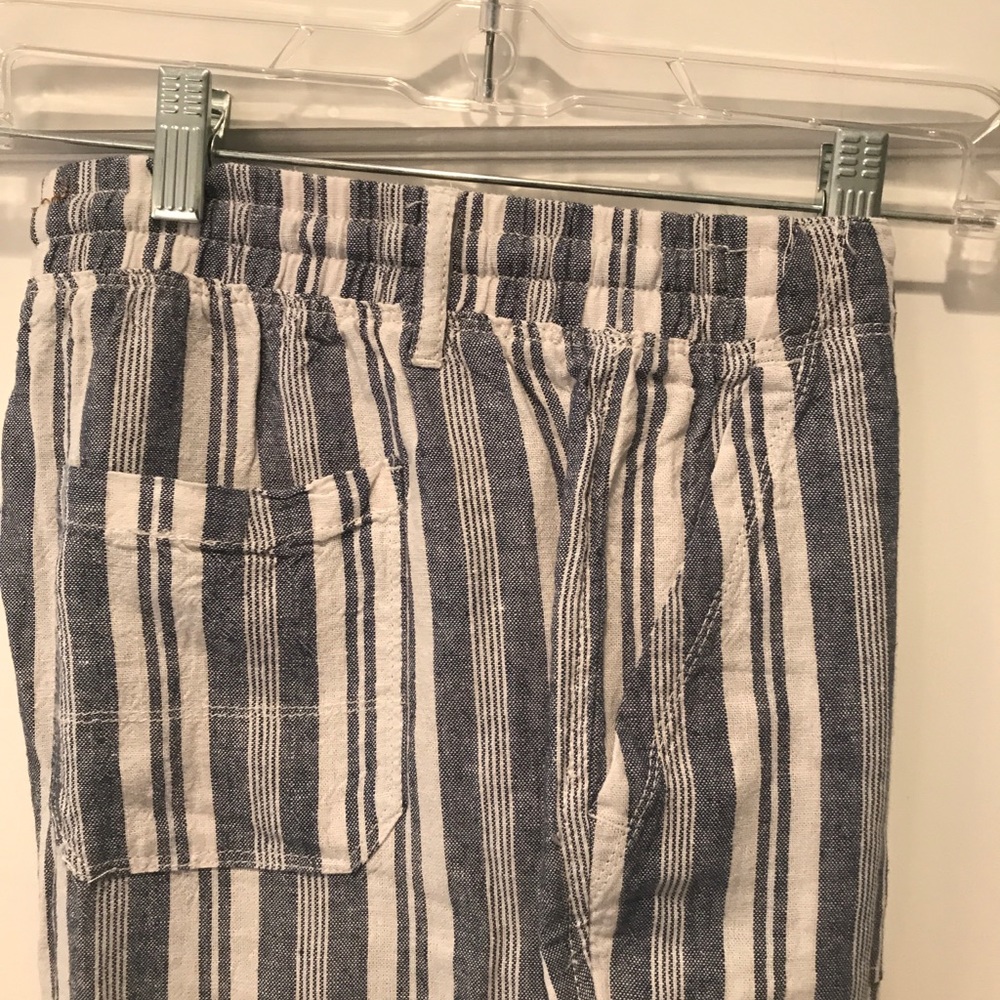 Women’s Linen Baja style pant!